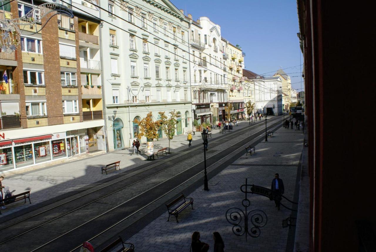 Parva Villa Miskolc Eksteriør billede